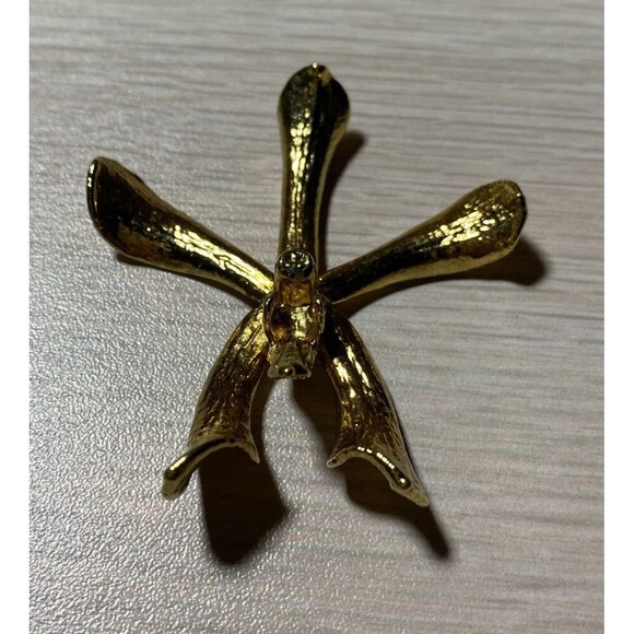 RISIS Gold Plated Orchid Brooch Or Pendant - Picture 9 of 11